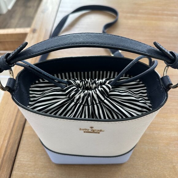 Kate Spade Cameron Street Pippa Cement Morning Blue/Beige Colorbloc Bucket Bag - Picture 3 of 4